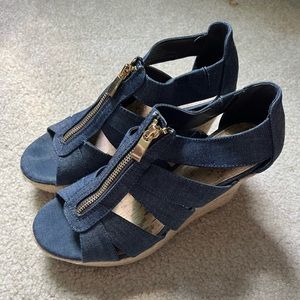 Wedge Heels - 8.5